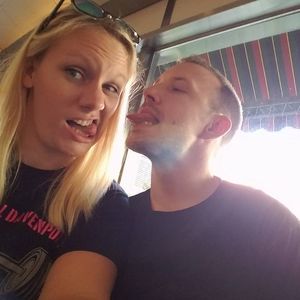 Meet your Posher, Almeda