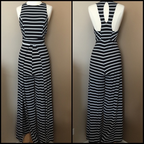 GRACIE Black And White Jumpsuit Size Medium