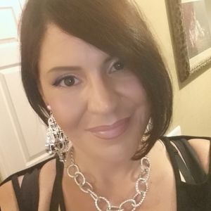 Meet your Posher, Vicky