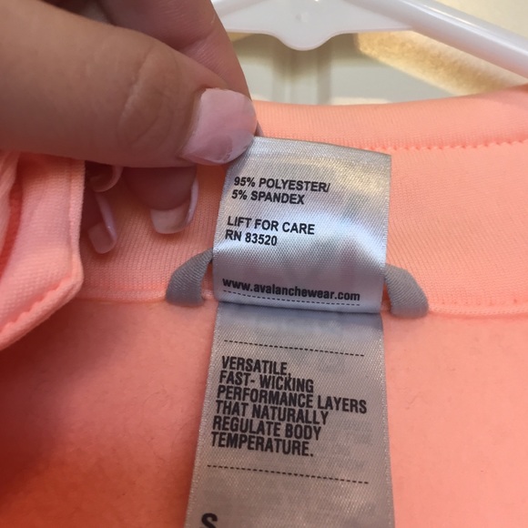 Avalanche long sleeve polyester top. - Picture 3 of 3