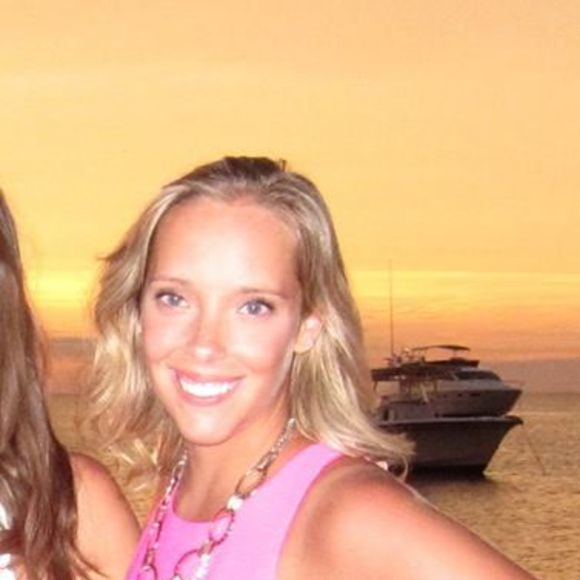 Meet your Posher, Dani - Picture 1 of 1