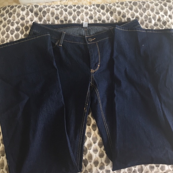 NWT Old Navy dark rinse Bootcut jeans, 16 Tall