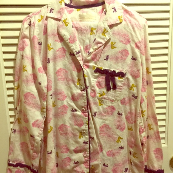 Victoria secret pajama set, classic!