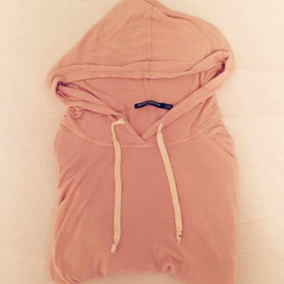 Brandy Melville Blush Sweatshirt