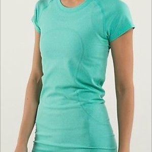 Lululemon Run Swiftly Super Soft T Shirt