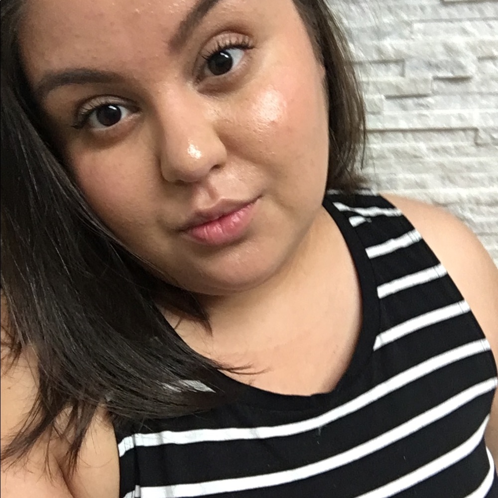 Meet your Posher, Briana