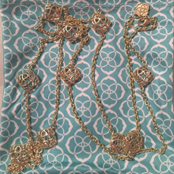Kendra Scott Nemera Necklace in Gold