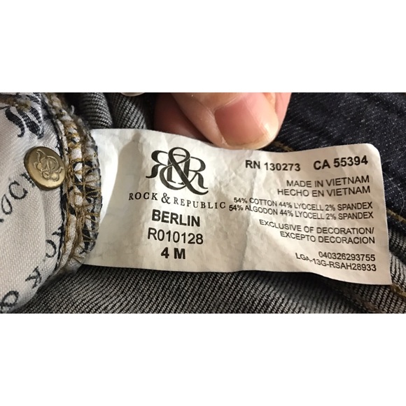 Rock & Republic Jeans - Rock and republic Berlin style 4m inseam 31 inches Rock & Republic Jeans - Rock and republic Berlin style 4m inseam 31 inches