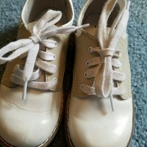 Boys shoes 8.5