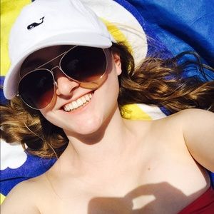 Meet your Posher, Katherine