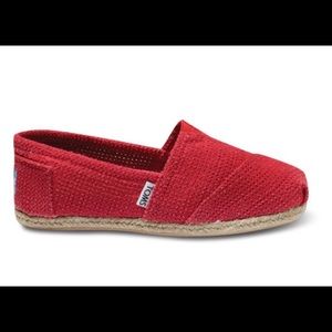 Toms red woven flats