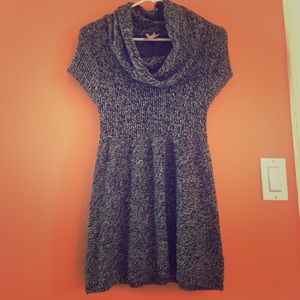 Derek Heart soft knit sweater