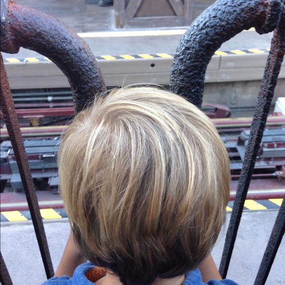 Meet your Posher, Cortney