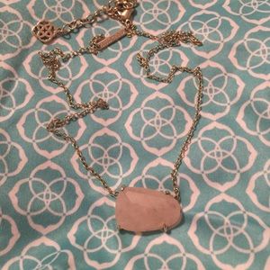 Kendra Scott Isla Necklace in Rose Quartz