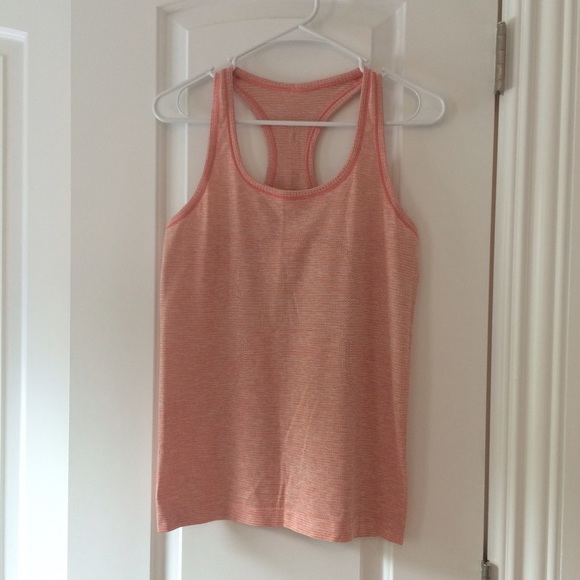 Lululemon Swiftly Tech Racerback size 8
