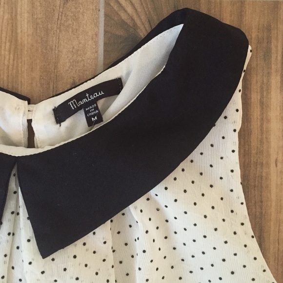 2 super cute sleeveless tops - Picture 3 of 3