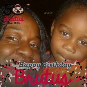 Meet your Posher, Camille