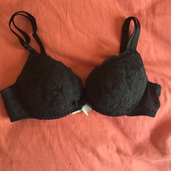 Victoria's Secret bra - Picture 1 of 2