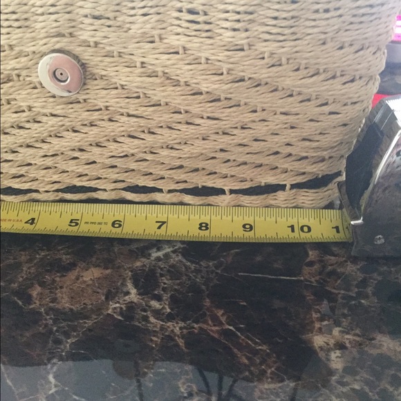 Brighton WENDY straw and black leather bag. - Picture 6 of 6