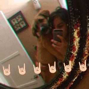 Meet your Posher, Evelyn