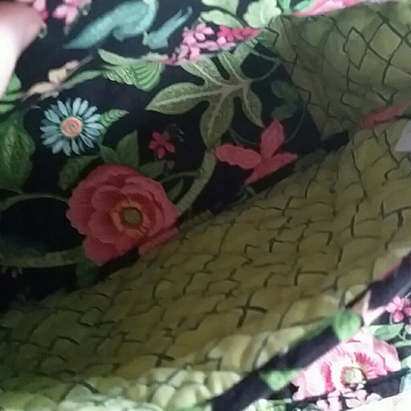 Authentic Vera Bradley purse - Picture 4 of 4