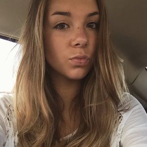 Meet your Posher, Marissa