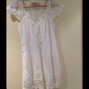 White dress with crochet details M