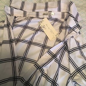 White & Black XL Flannel