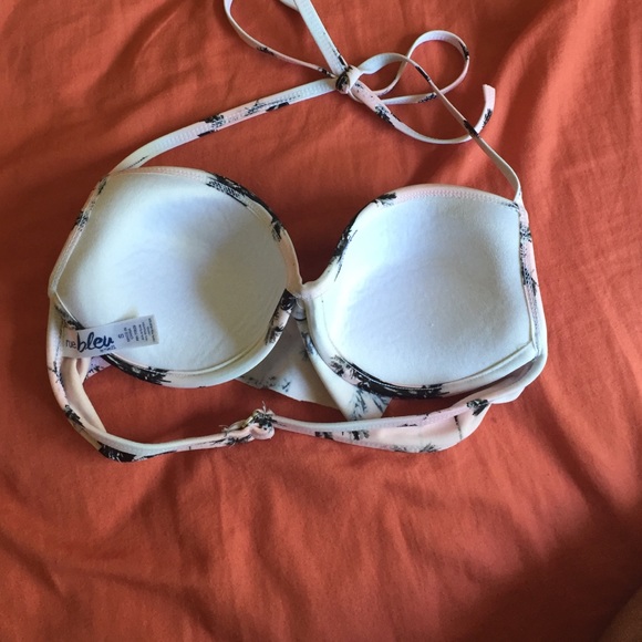 Rue21 bathing suit top - Picture 2 of 2