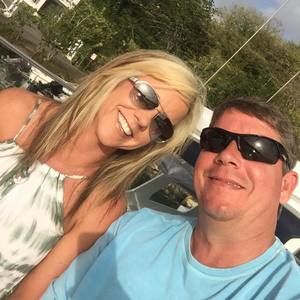 Meet your Posher, Debbie