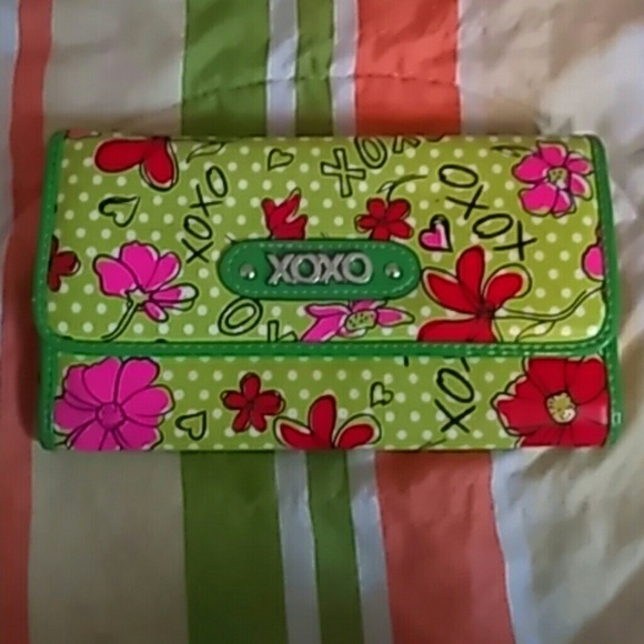 XOXO Wallet