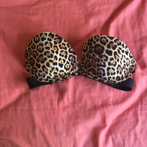 Rue 21 strapless cheetah bra