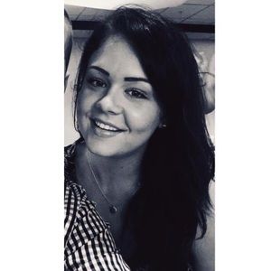 Meet your Posher, Brianna