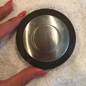 Becca shimmering skin perfecter in rose gold