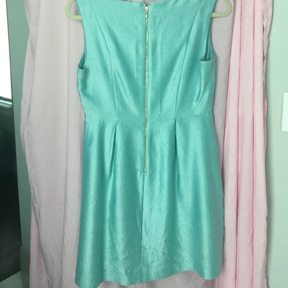 Two dresses - Picture 4 of 4