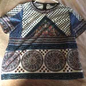 A short sleeve t-shirt