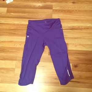 Athleta blue knicker