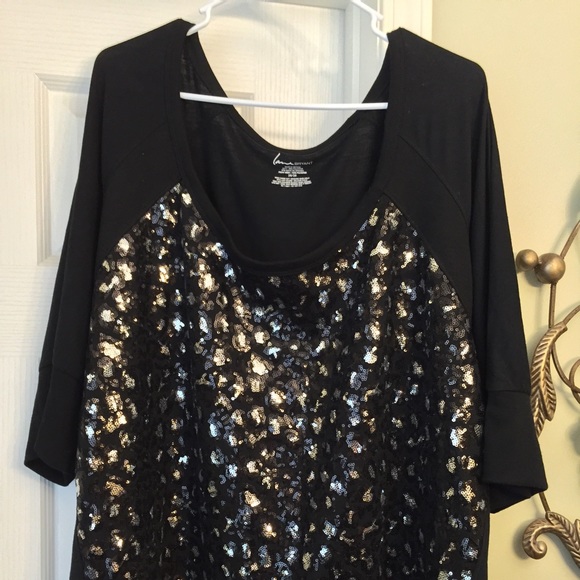 Lane Bryant short sleeve top