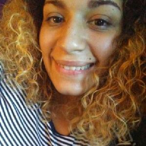 Meet your Posher, Dominique