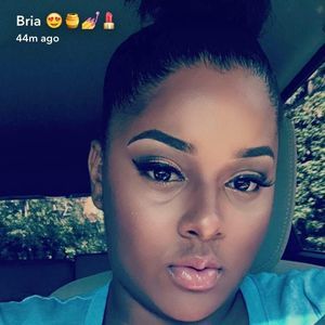 Meet your Posher, Bria
