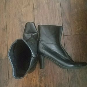Black boots