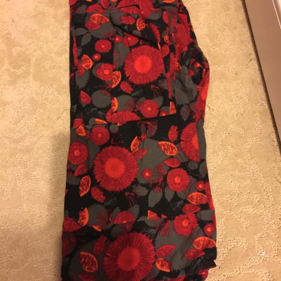 Black/red TC leggings