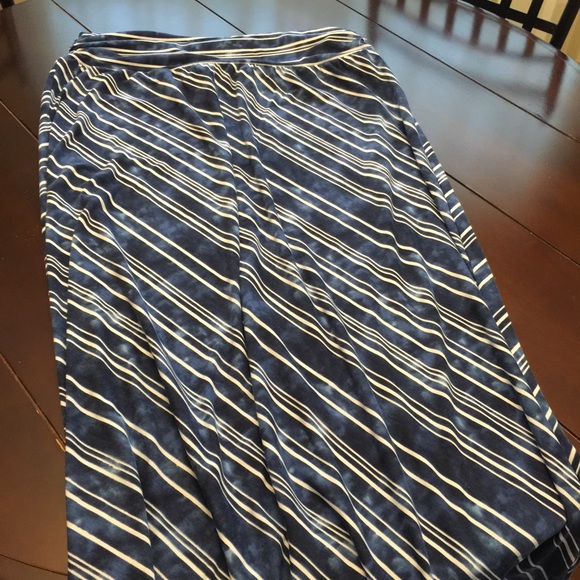Maurice's maxi skirt. Size 3x NWT