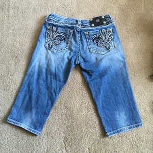 Miss me cropped pants!!