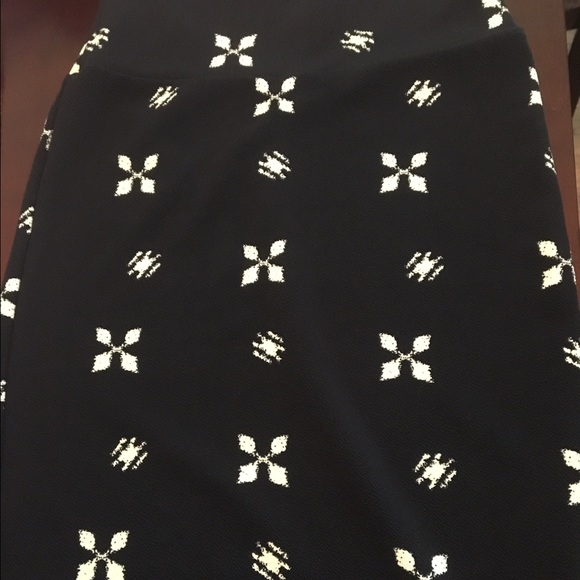 Small Cassie, navy and white. Worn once