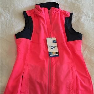 Brooks Vest