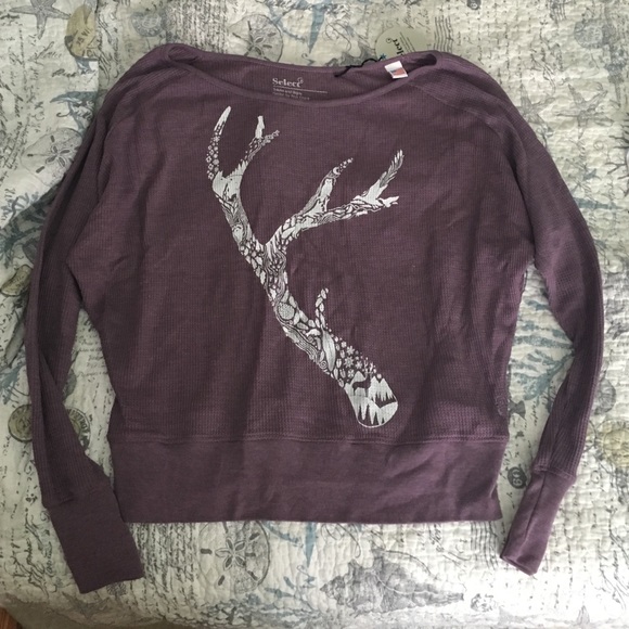 Off shoulder deer antler top