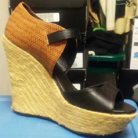 Wedges - Picture 2 of 4