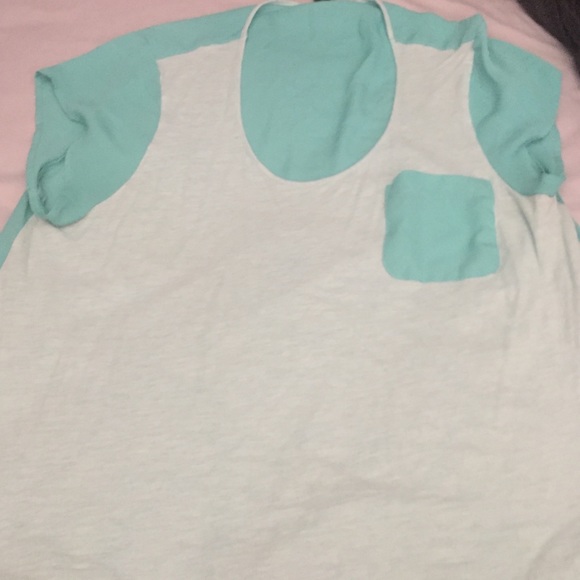💕Short sleeve mint color shirt💕