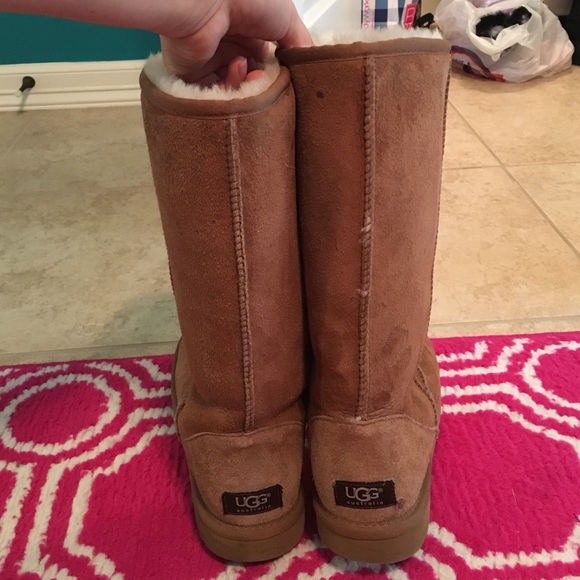 UGG CLASSIC TALL CHESTNUT BOOT